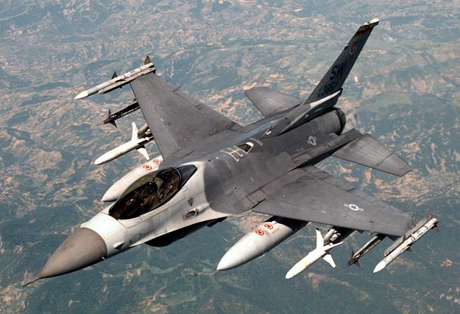 F-16C01.jpg